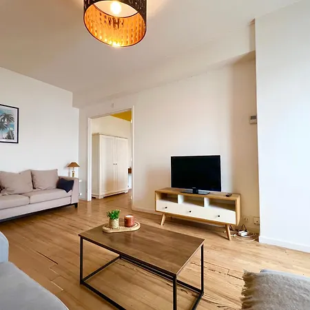 Apartment L'ecume, Avec Wifi, En Centre-ville De Royan